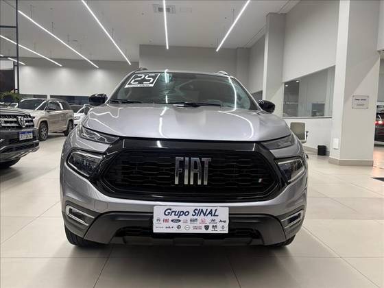 FIAT TORO 1.3 TURBO 270 FLEX FREEDOM AT6 FIAT TORO 1.3 TURBO 270 FLEX FREEDOM AT6